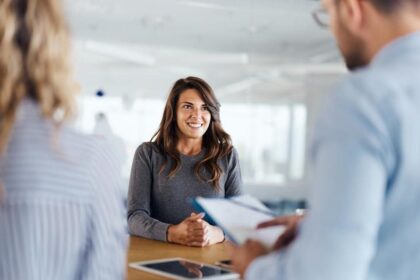 4 Expert Tips For Writing A Cover Letter That Lands Interviews