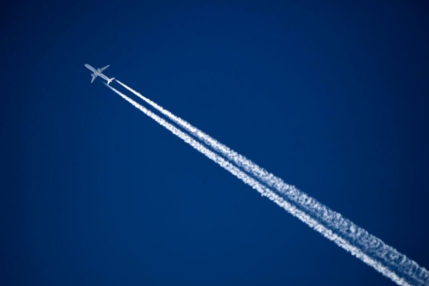 Flying And Climate Change: How Travelers Can Help